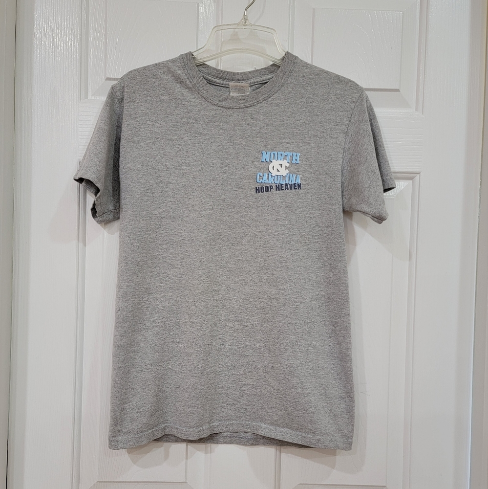 Carolina Tarheels teeshirt